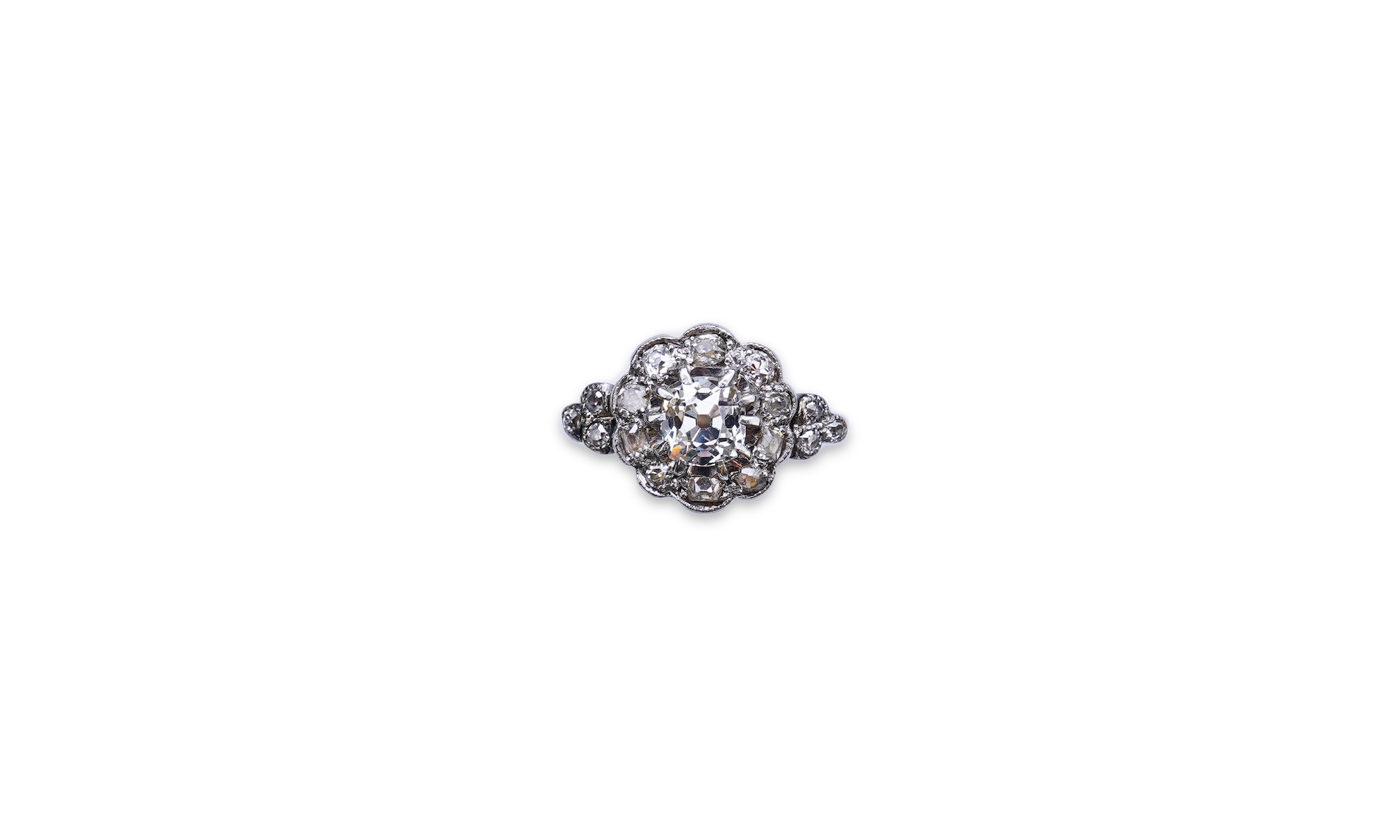 A diamond ring, early 20th century